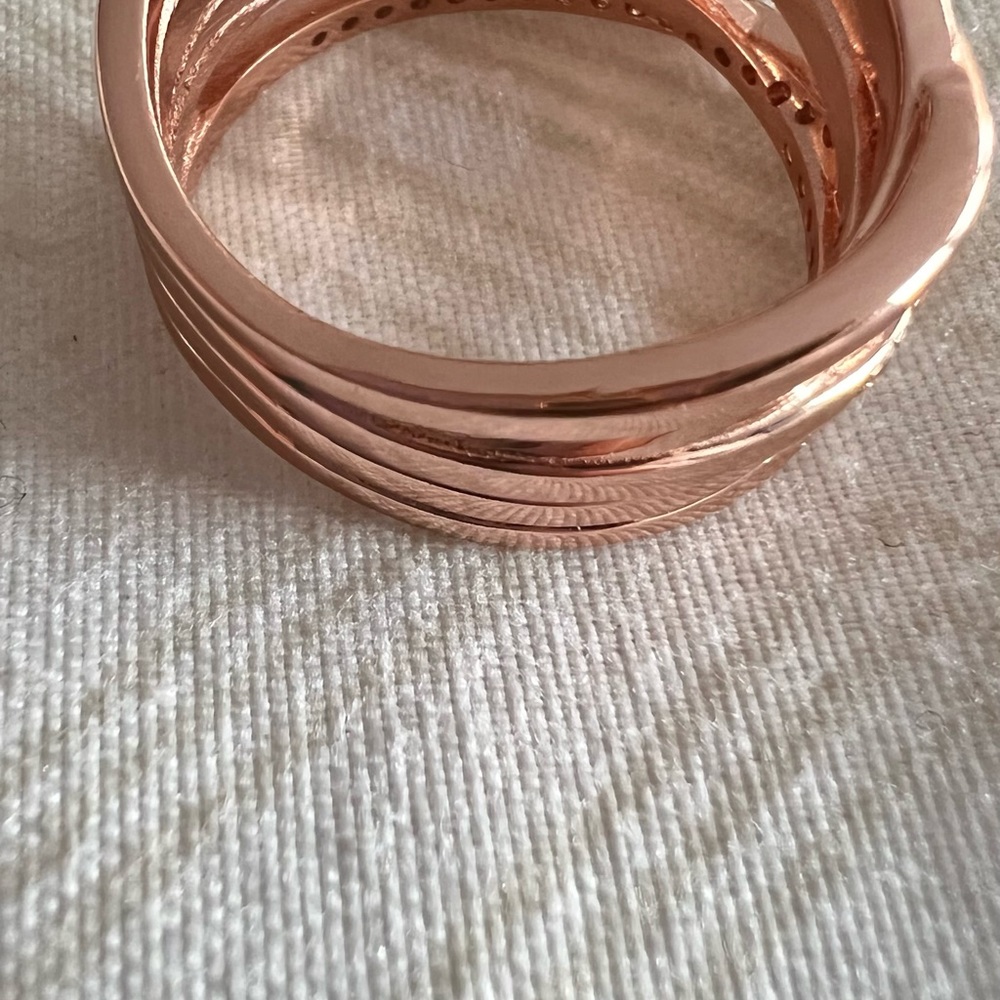 Pandora Sparkling & Polished Lines Ring - Picture 5 of 5
